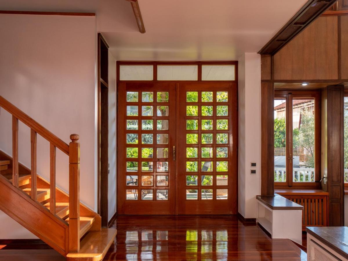 Villa Zoe Seaside Unique Villa Voula アテネ エクステリア 写真
